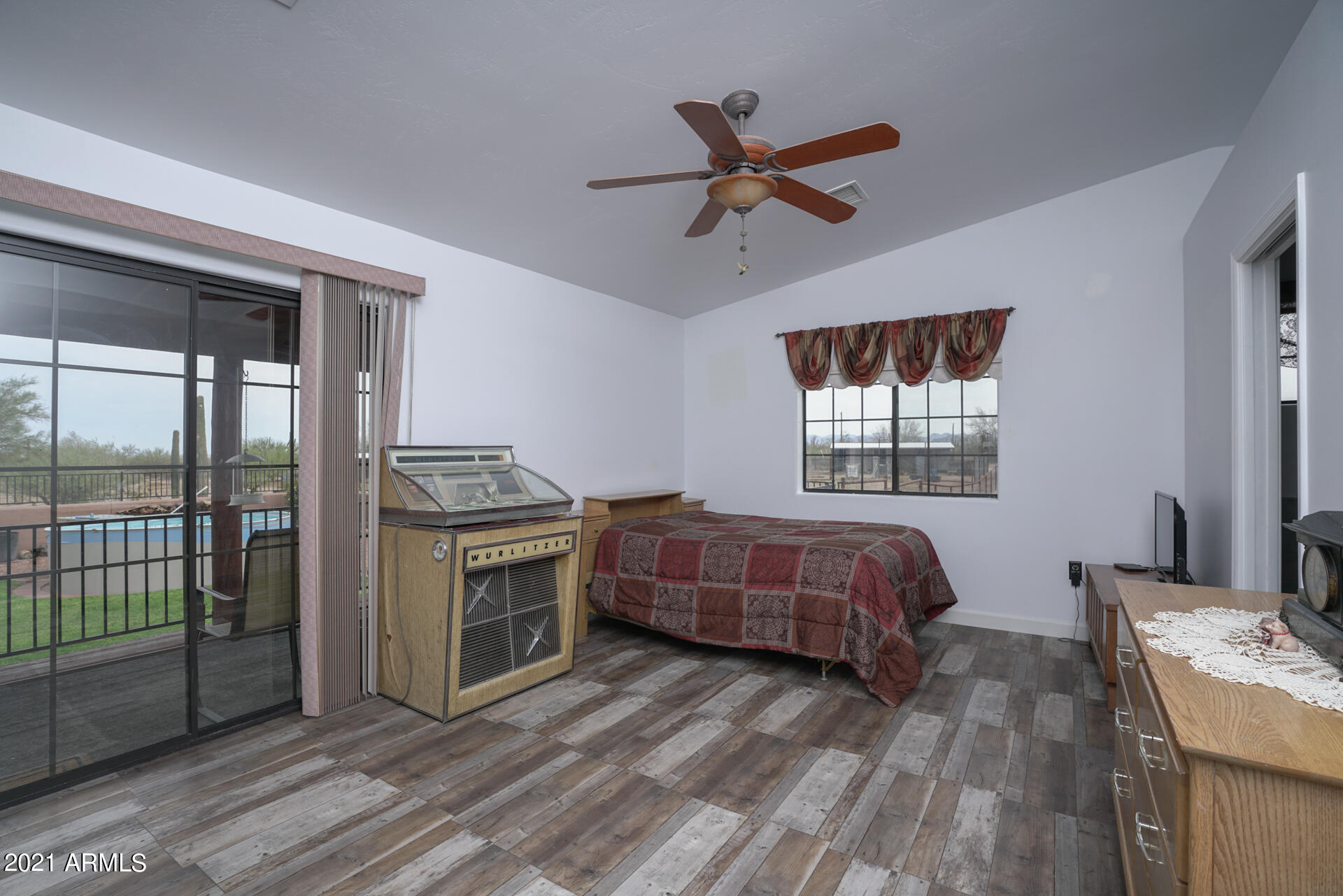 13702 North Hexcel Road Florence, AZ 85132 - Photo 16 of 44 Bedroom Suite
