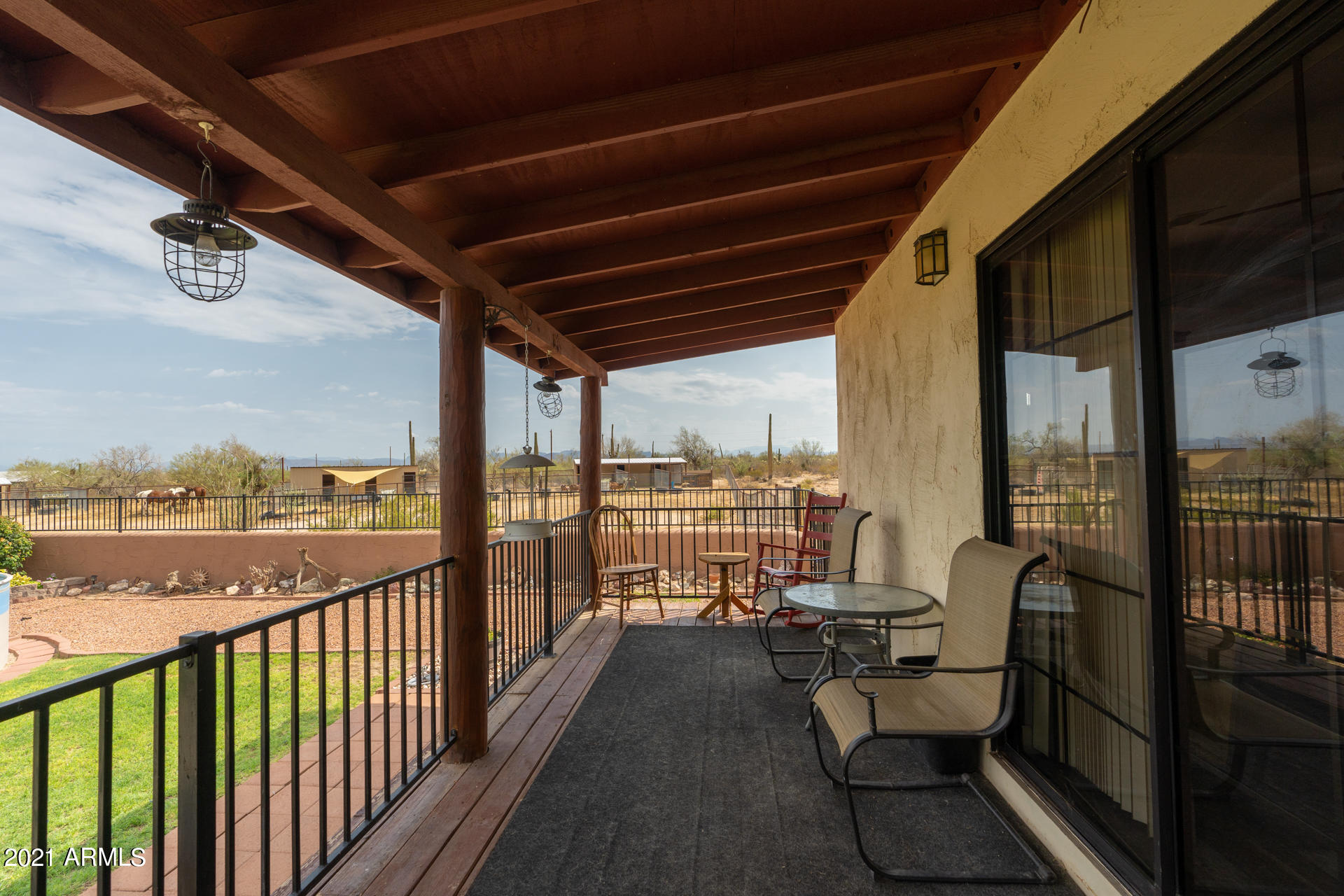 13702 North Hexcel Road Florence, AZ 85132 - Photo 29 of 44 Patio