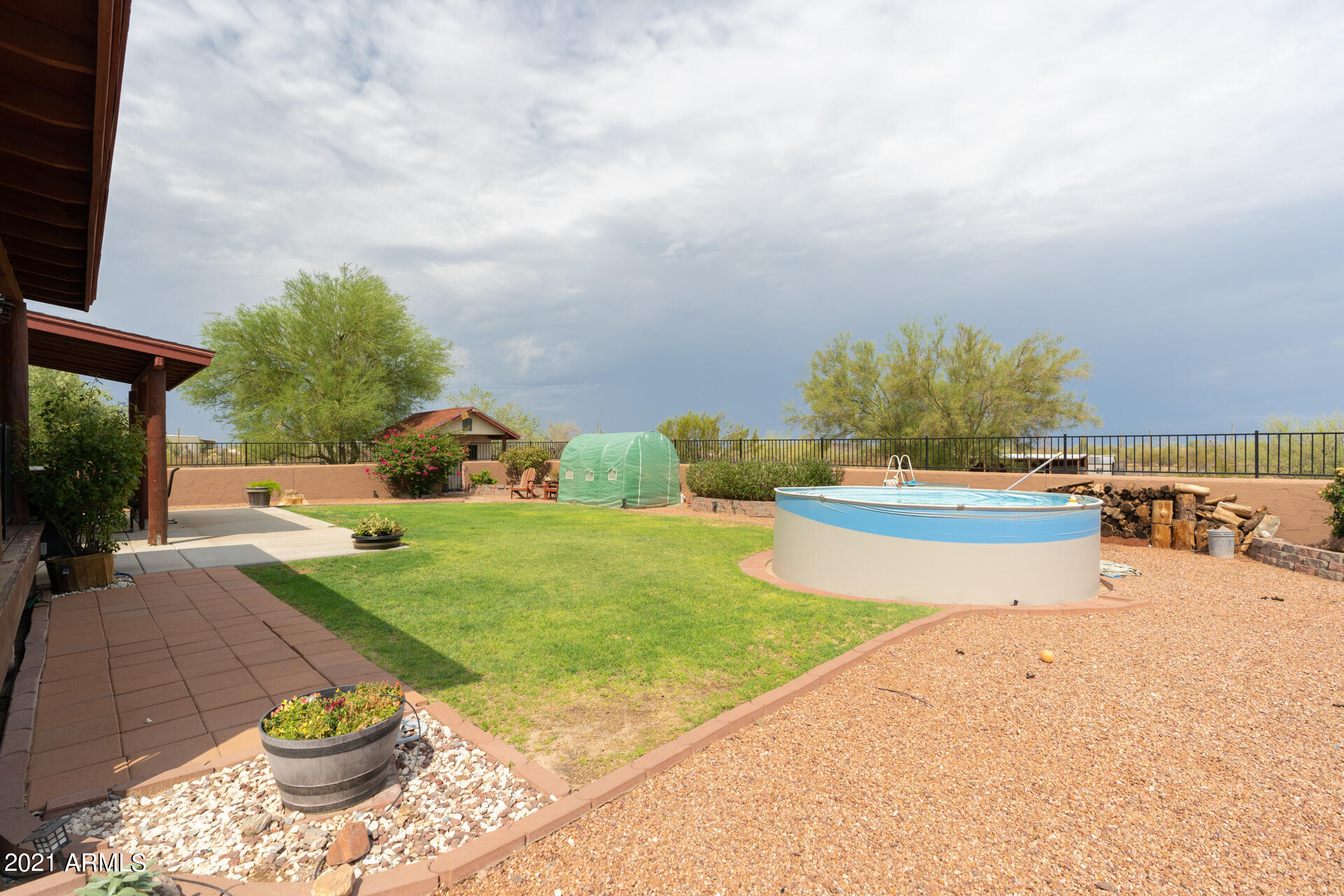 13702 North Hexcel Road Florence, AZ 85132 - Photo 35 of 44 Patio