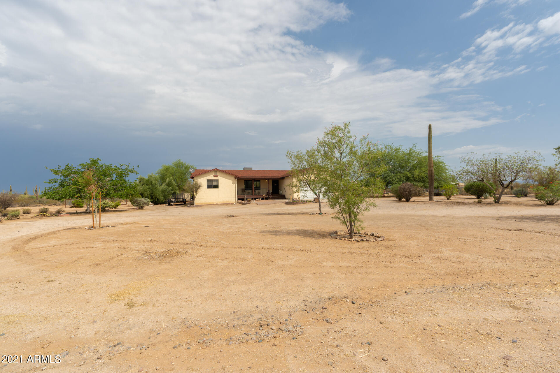 13702 North Hexcel Road Florence, AZ 85132 - Photo 5 of 44 Front of Home