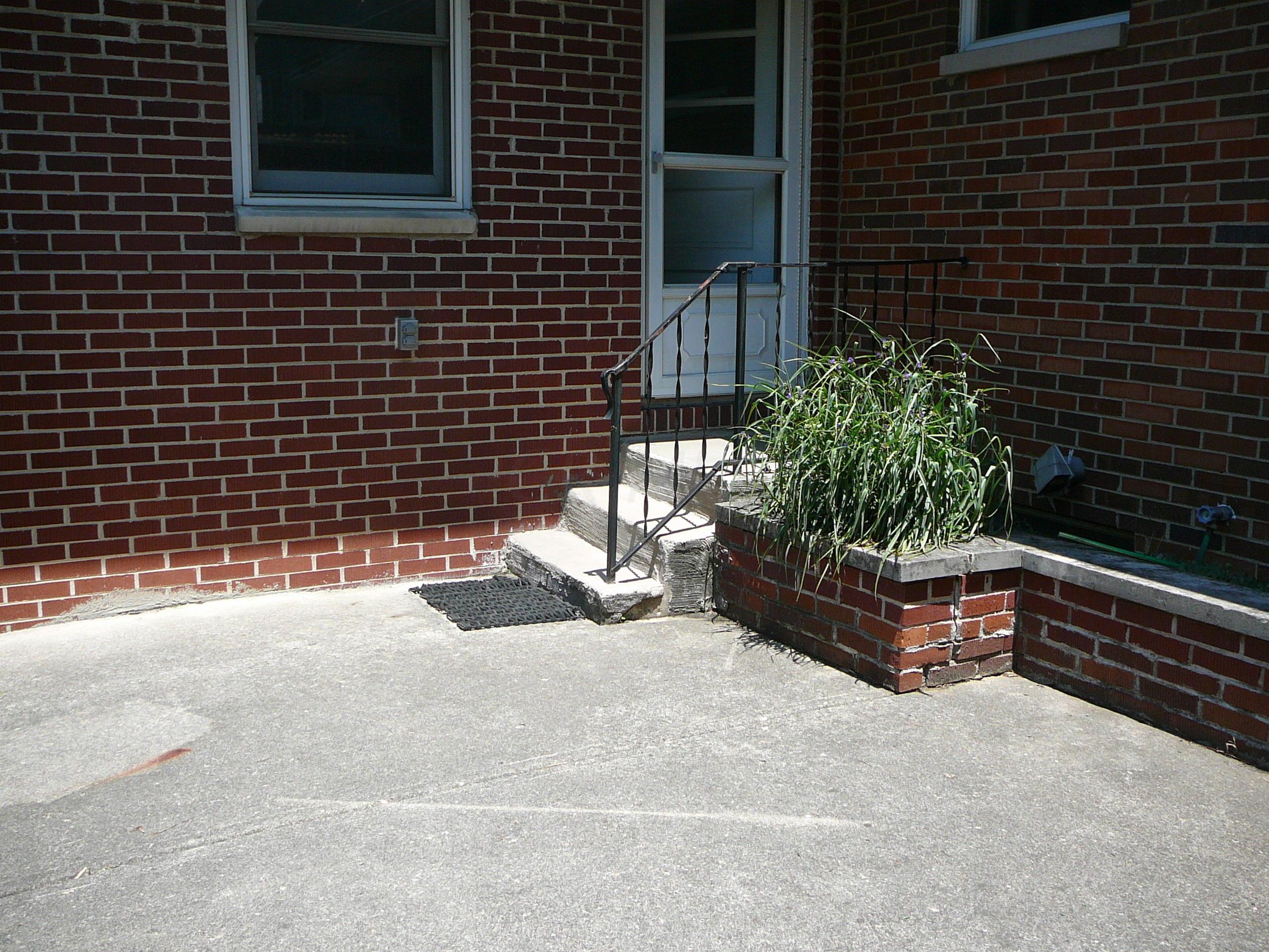 4431 Kenfield Road Columbus, OH 43224 - Photo 24 of 27 Gallery Image 24
