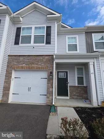 $2,725 | 40 Nelsons Way, Westampton, NJ 08060