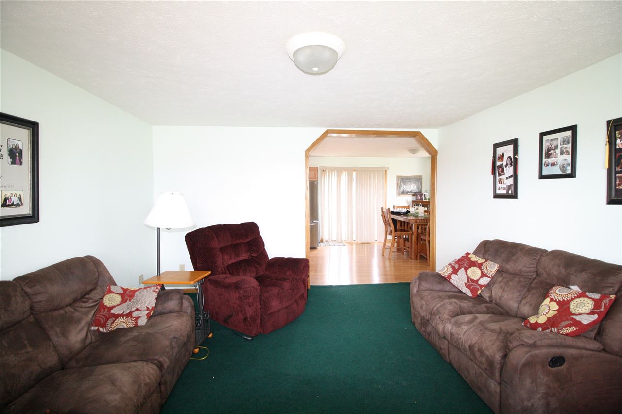 5386 West Polk Road Alma, MI 48801 - Photo 6 of 26 1860654-5.JPG