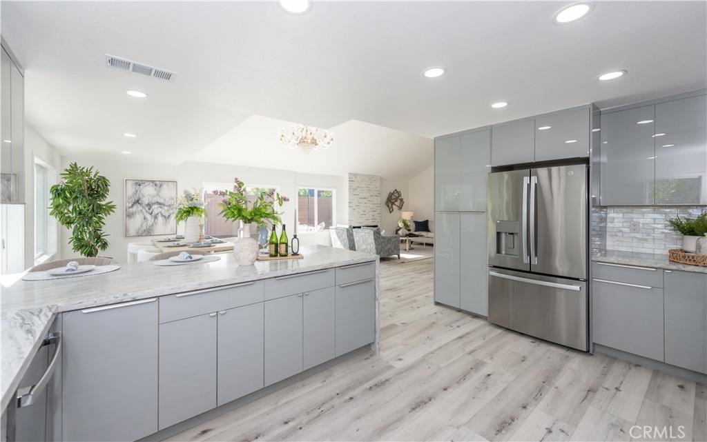 39 Cape Cod Irvine, CA 92620 - Photo 8 of 26