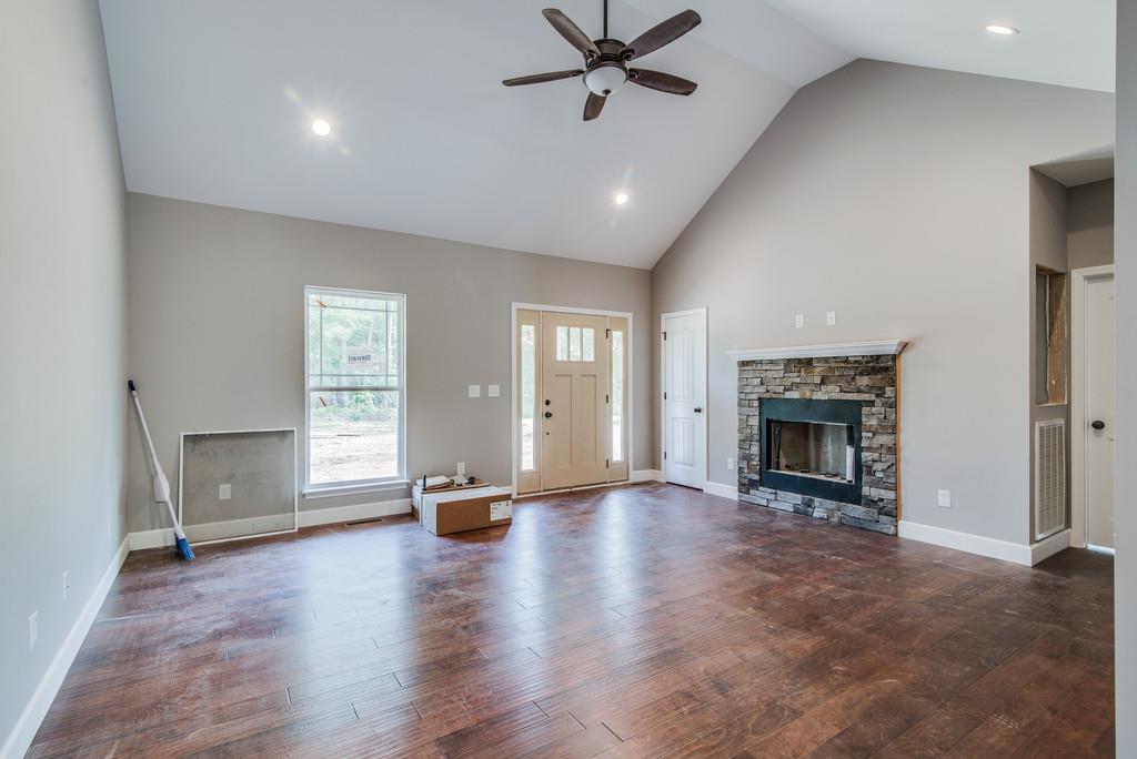 1144 Harmon Springs Road West Dickson, TN 37055 - Photo 4 of 30 Gallery Image 4