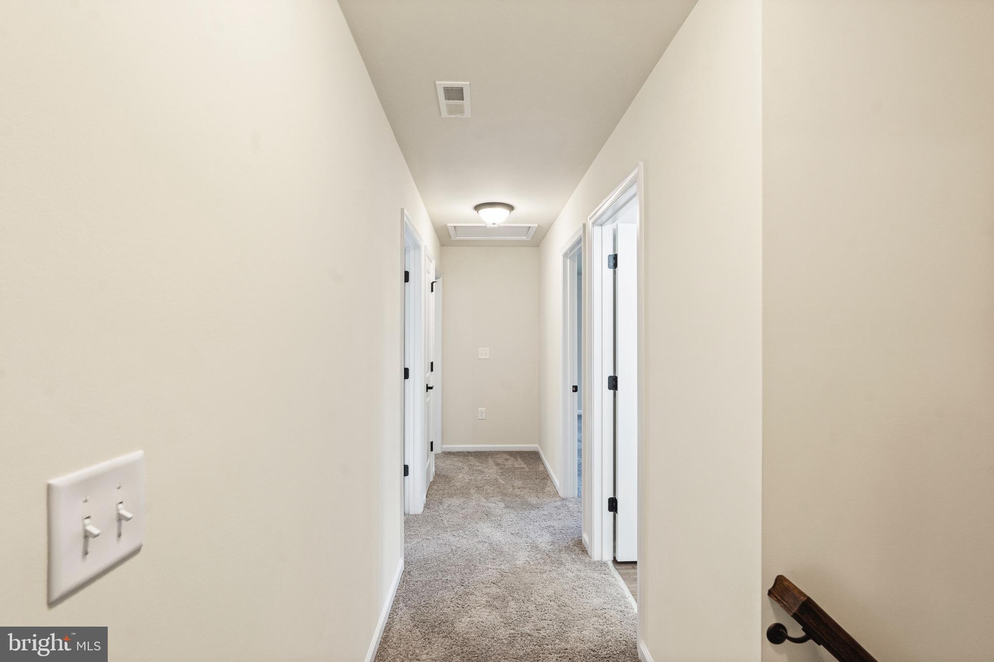 765 Little Mill Road Monroeville, NJ 08343 - Photo 22 of 39 a view of a hallway with wooden floor and entryway