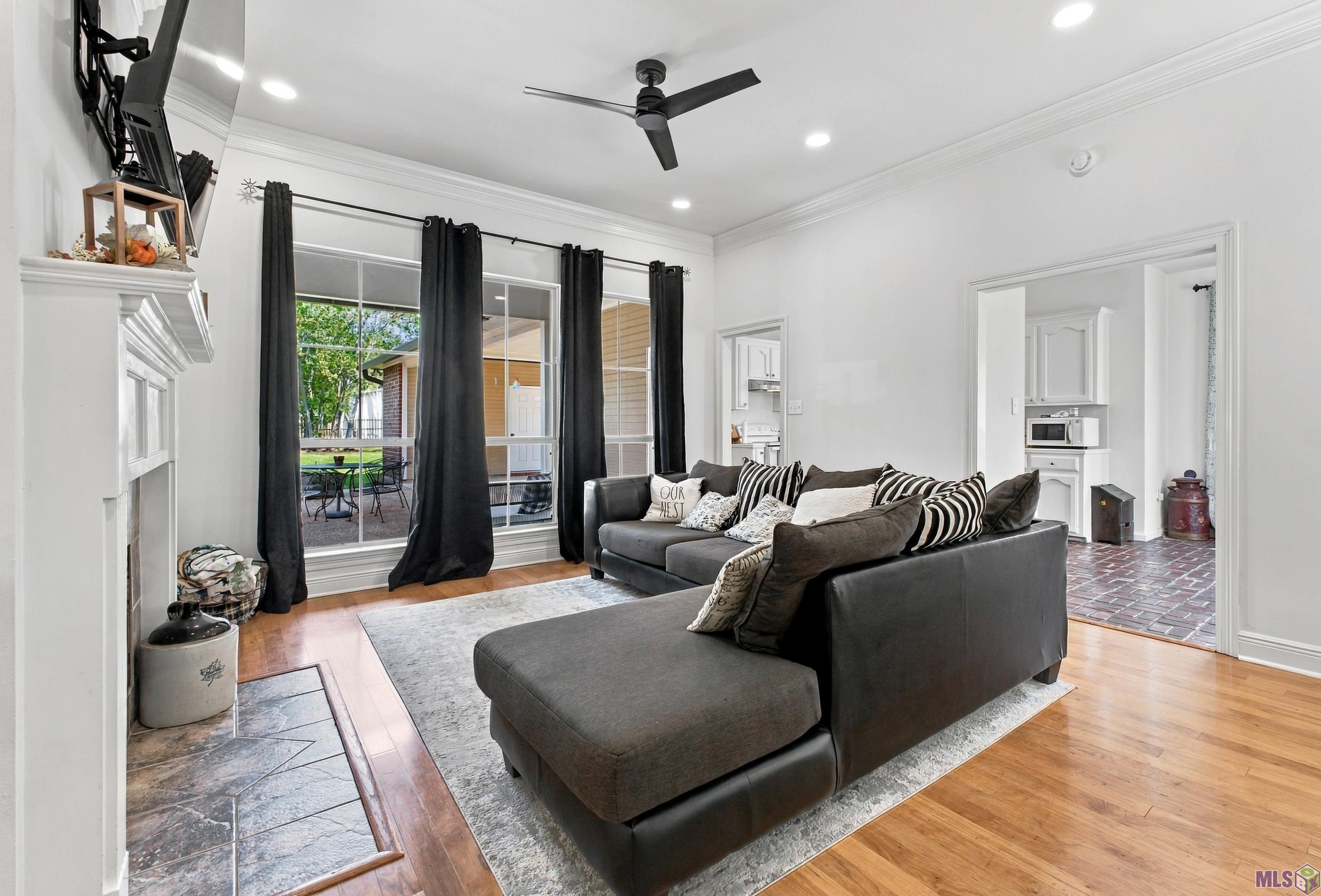 17086 Rennes Road Prairieville, LA 70769 - Photo 2 of 19 Gallery Image 2