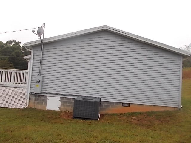 203 Kitts Road Luttrell, TN 37779 - Photo 4 of 14 DSCN8030