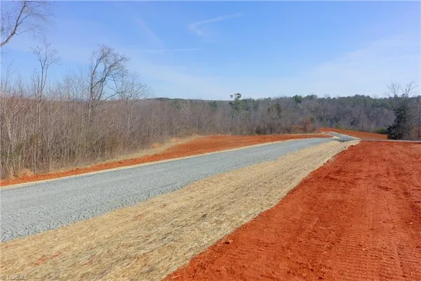 $139,900 | 5 Roby Fulk Road, Pinnacle, NC 27043