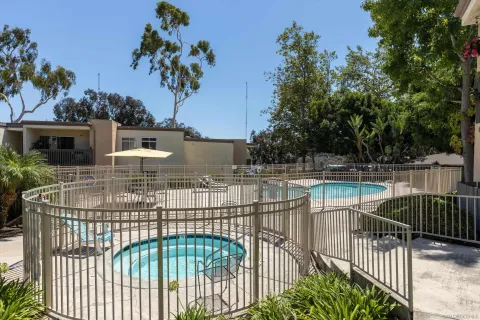 $345,000 | 432 Edgehill Lane, Unit 157, Oceanside, CA 92054