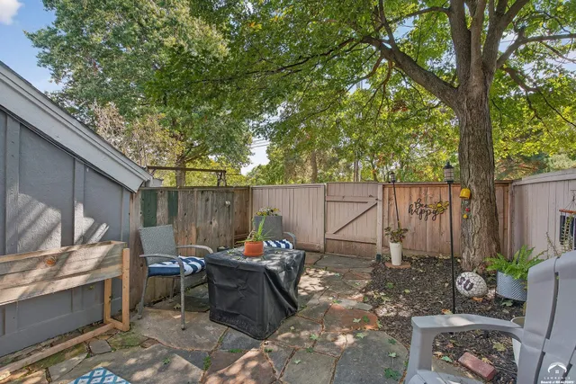 $230,000 | 8277 Monrovia Street, Lenexa, KS 66215