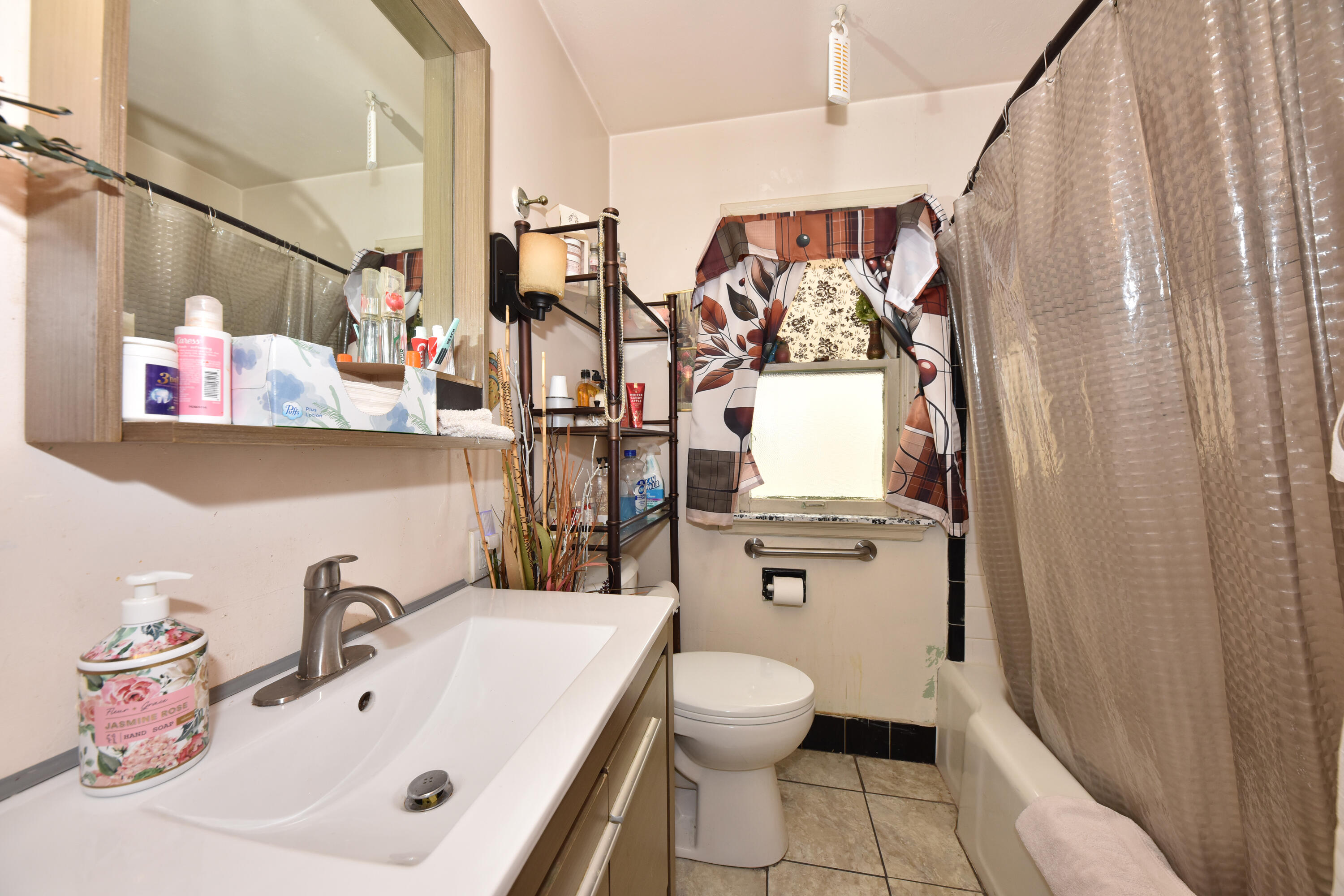 3740 North 55th Street, Unit 3740A Milwaukee, WI 53216 - Photo 18 of 19 EUP_6671