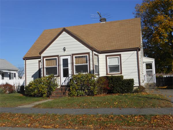 12 Griffin Road Peabody, MA 01960 - Photo 2 of 12 Gallery Image 2