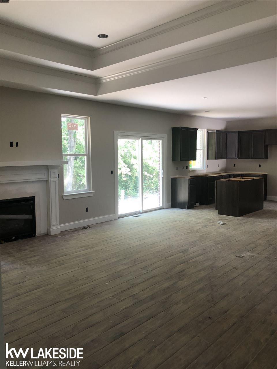 47467 Bayside Boulevard, Unit 4 Chesterfield, MI 48047 - Photo 5 of 11