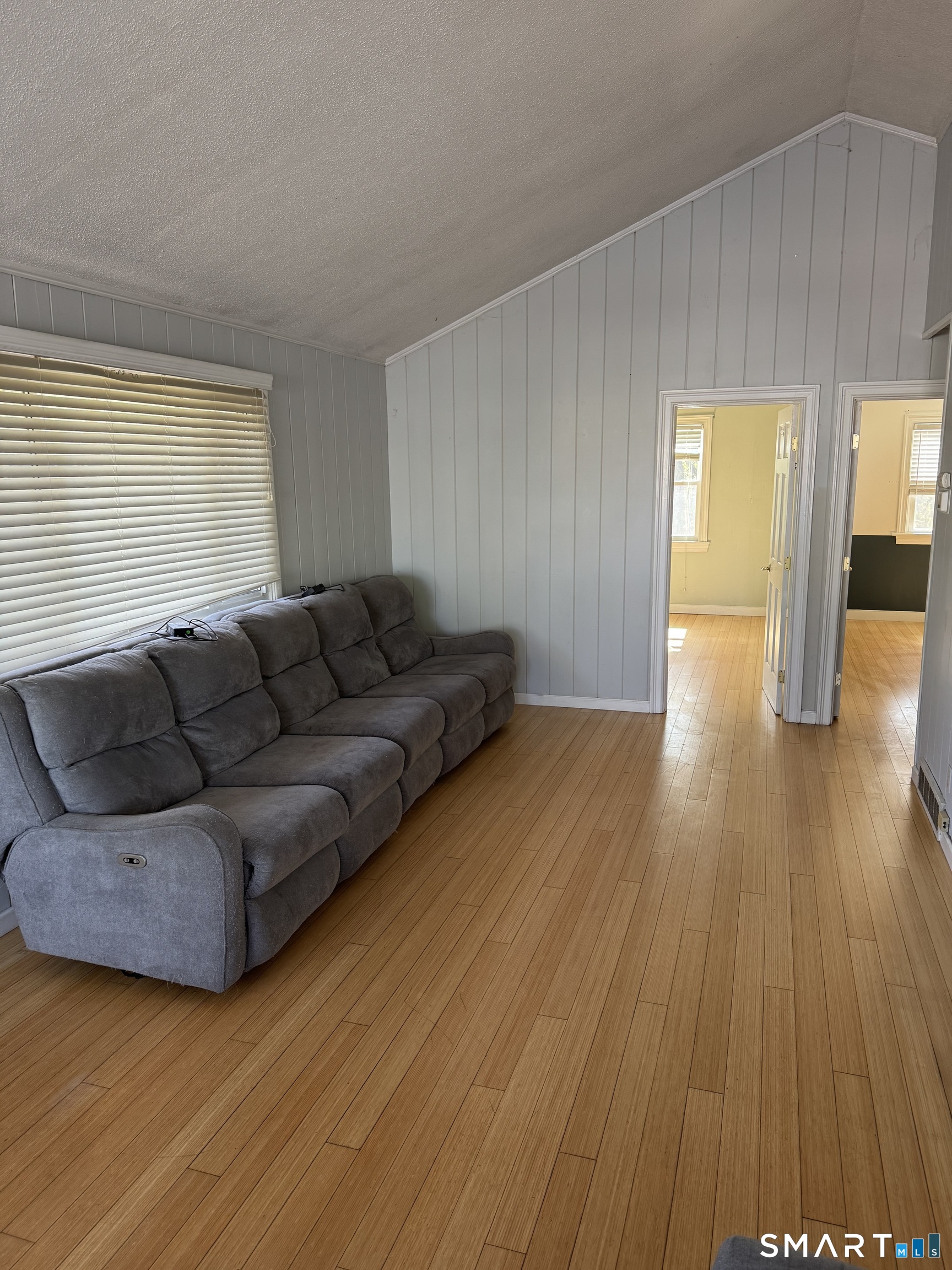 20 Cornell Road Danbury, CT 06811 - Photo 2 of 10