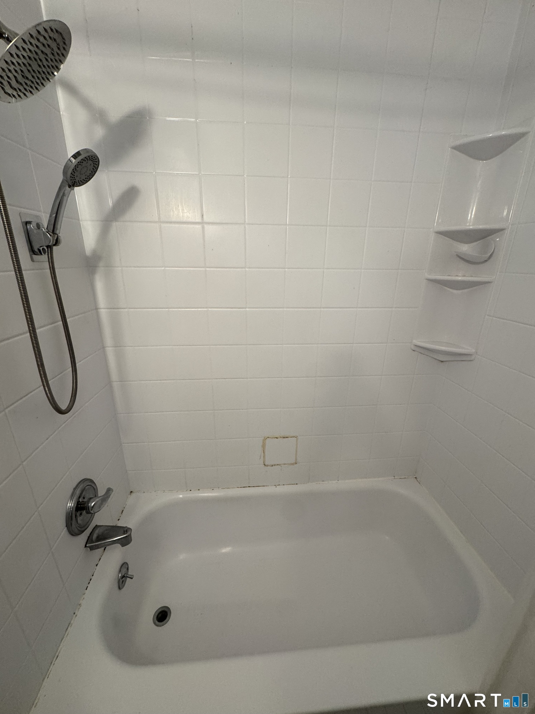 20 Cornell Road Danbury, CT 06811 - Photo 5 of 10