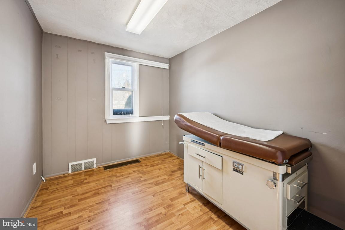4510 Church Road Mount Laurel, NJ 08054 - Photo 9 of 14 a view of kitchen with stove