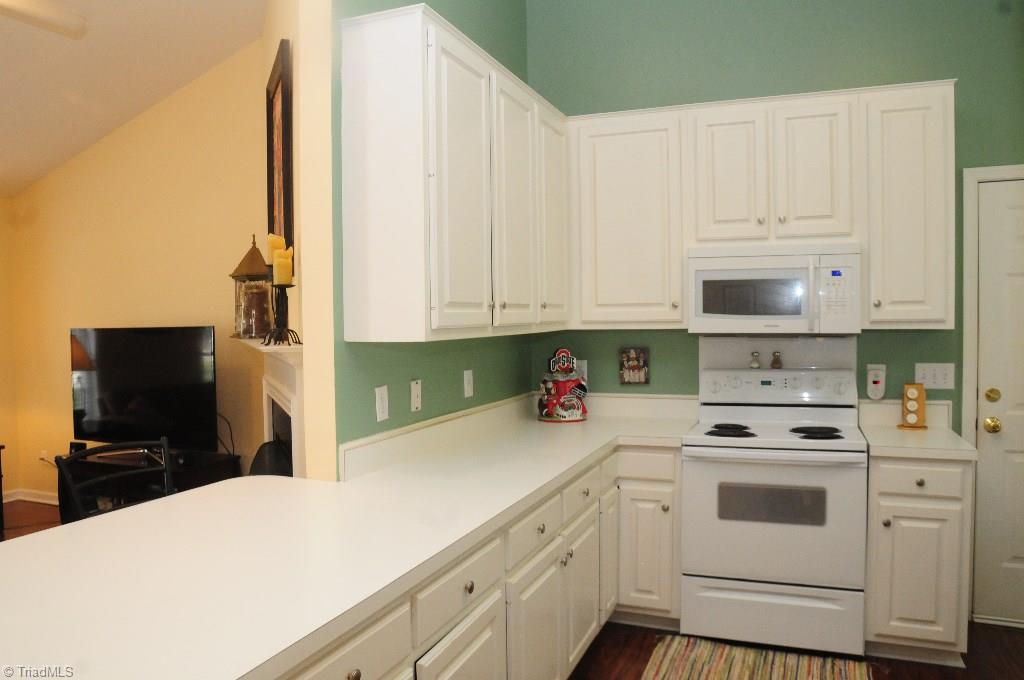 3676 Shadow Ridge Drive High Point, NC 27265 - Photo 9 of 20 Gallery Image 9