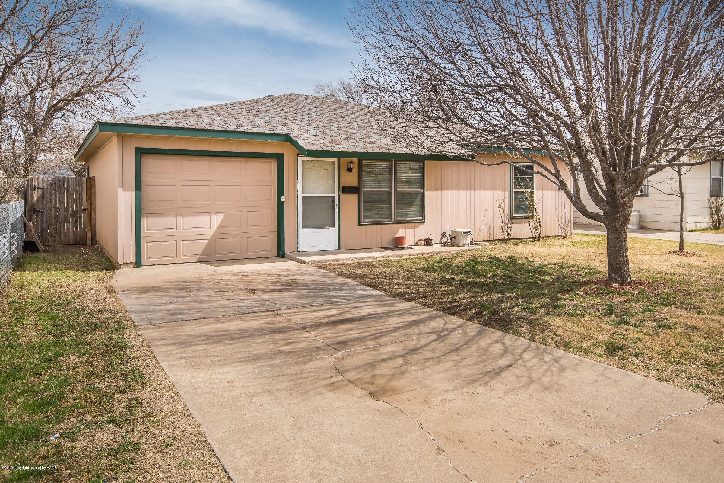 4435 South Travis Street Amarillo, TX 79110 - Photo 1 of 14 014_Front