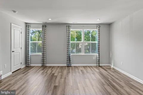 $2,999 | 2 Comfort Road, Williamstown, NJ 08094