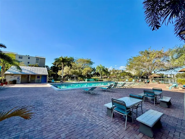 $2,300 | 2112 South Cypress Bend Drive, Unit 508, Pompano Beach, FL 33069