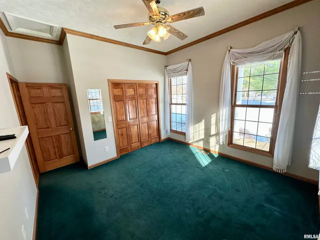 $348,000 | 1 Valevue Acres Drive, Jacksonville, IL 62650