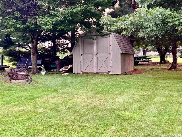 $348,000 | 1 Valevue Acres Drive, Jacksonville, IL 62650