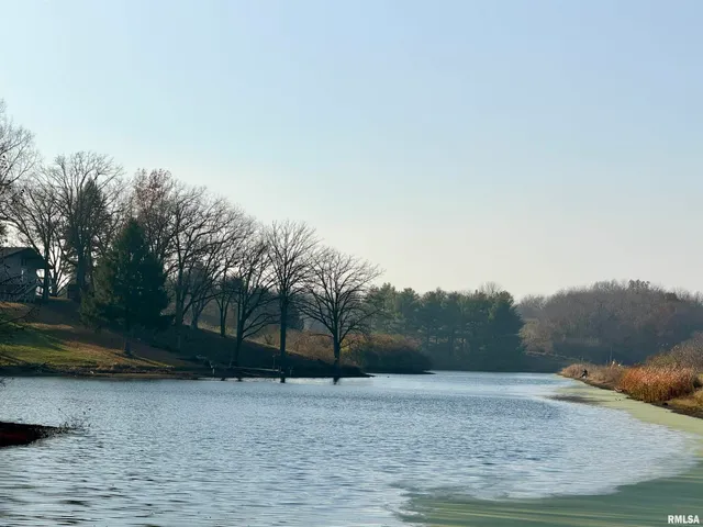 $348,000 | 1 Valevue Acres Drive, Jacksonville, IL 62650