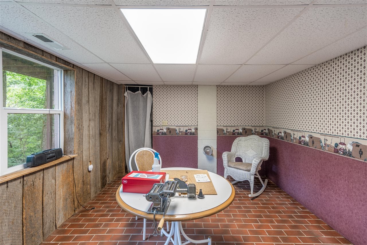 408 Greencastle Road Bowling Green, KY 42101 - Photo 26 of 39 Gallery Image 26