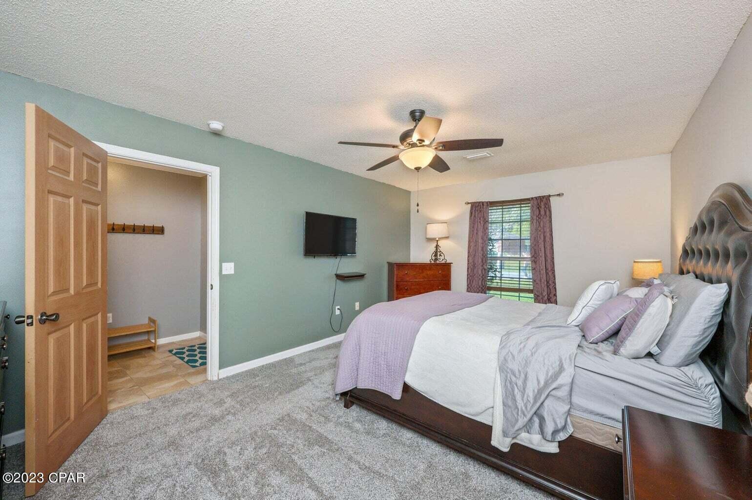5217 Moore Loop Crestview, FL 32536 - Photo 4 of 25