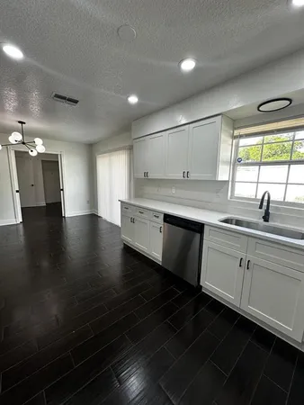 $2,290 | 1520 Country Ridge Drive, Lakeland, FL 33801