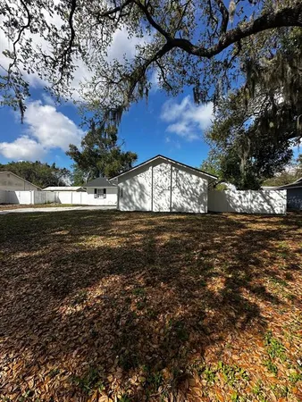 $2,290 | 1520 Country Ridge Drive, Lakeland, FL 33801