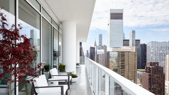 $5,450,000 | 200 East 59th Street, Unit 30E | Midtown East