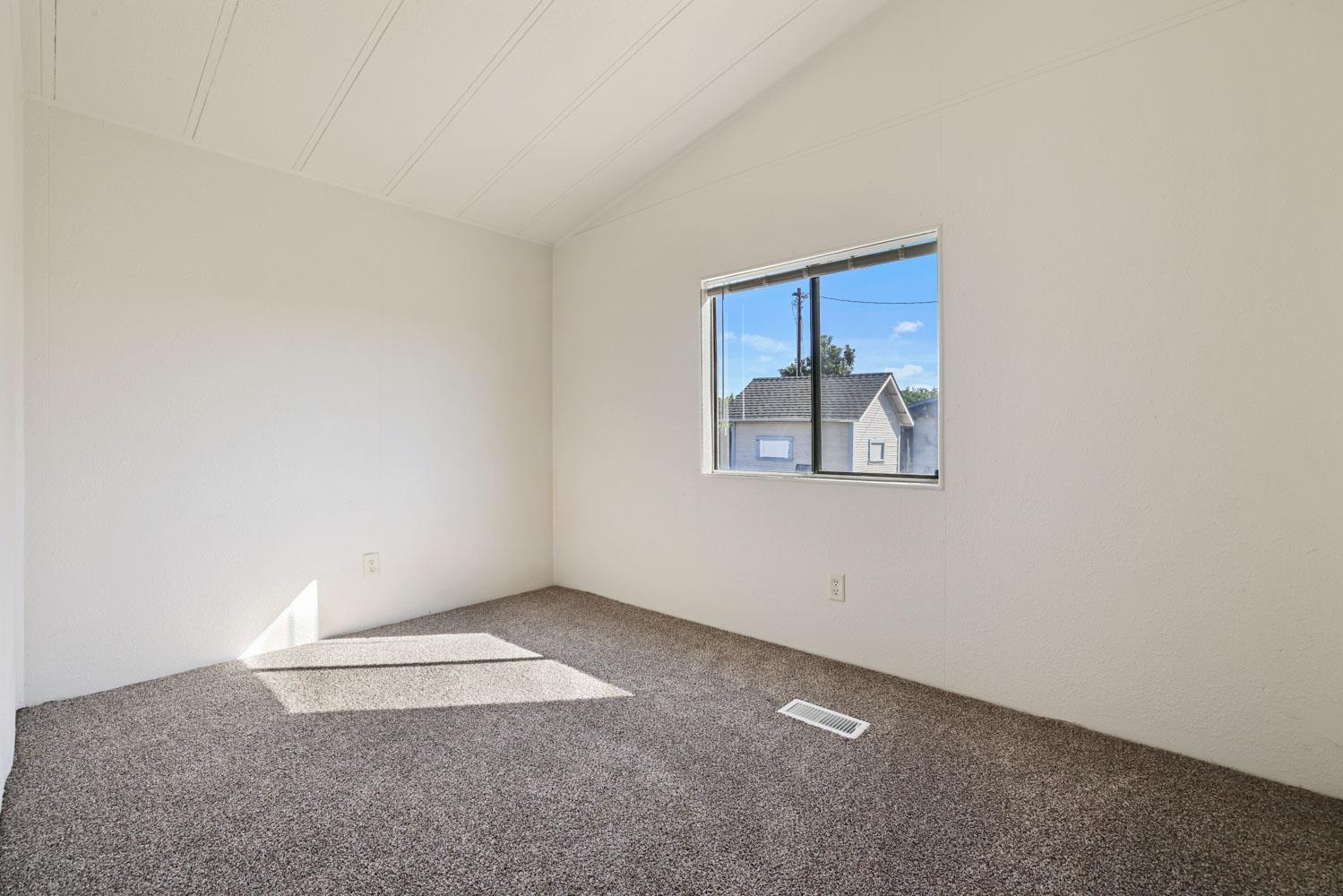3443 Kansas Avenue Modesto, CA 95358 - Photo 32 of 45 a view of an empty room