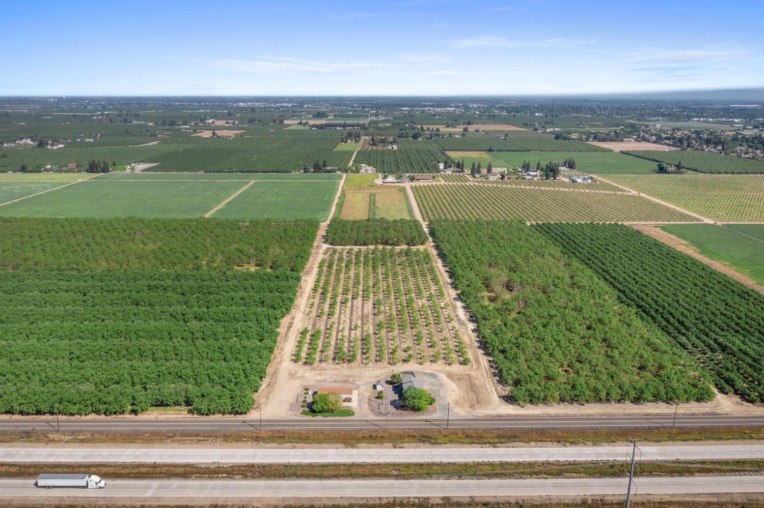3443 Kansas Avenue Modesto, CA 95358 - Photo 42 of 45 an aerial view of a house with a garden