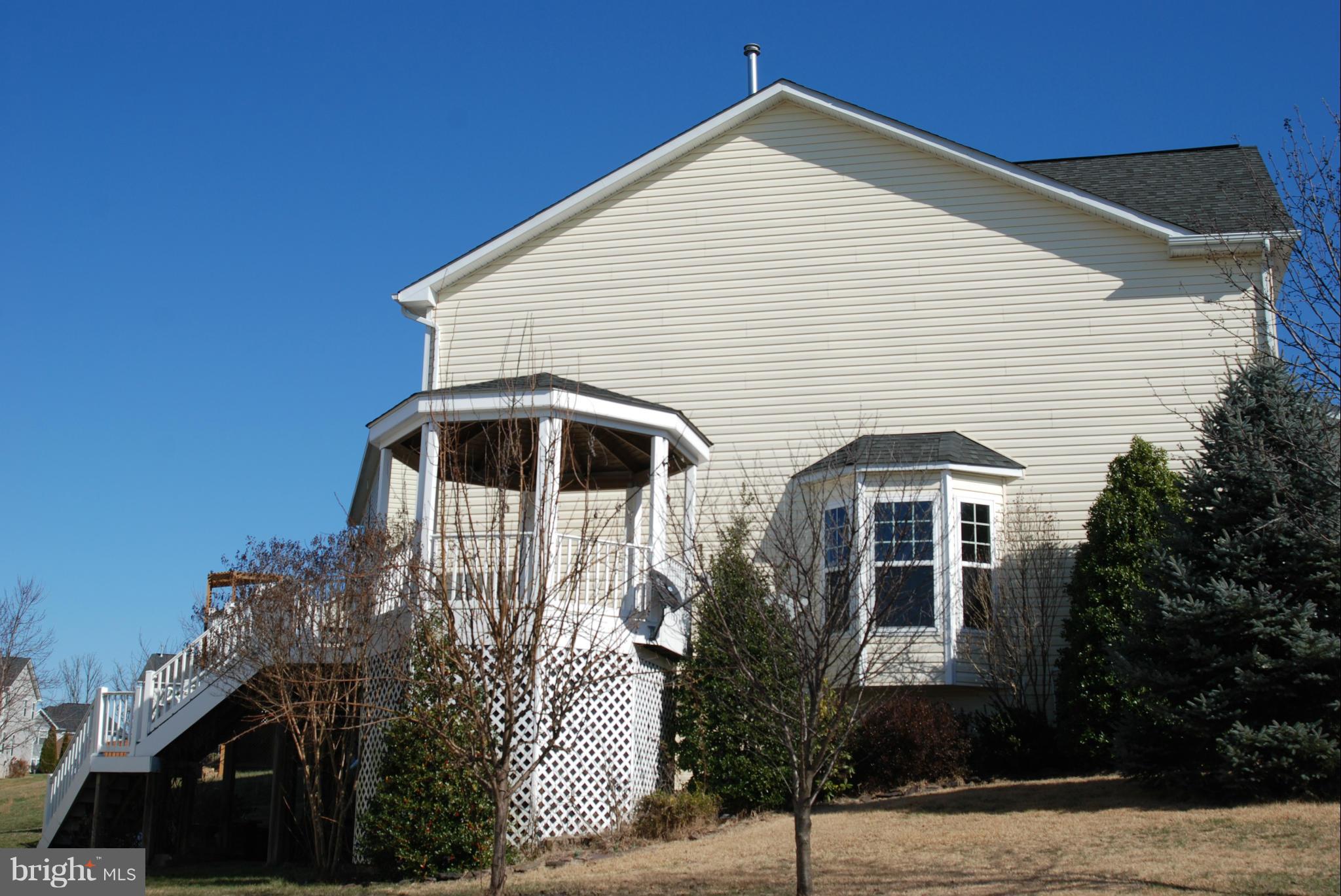 4172 Agency Loop Triangle, VA 22172 - Photo 3 of 30 Exterior (General)