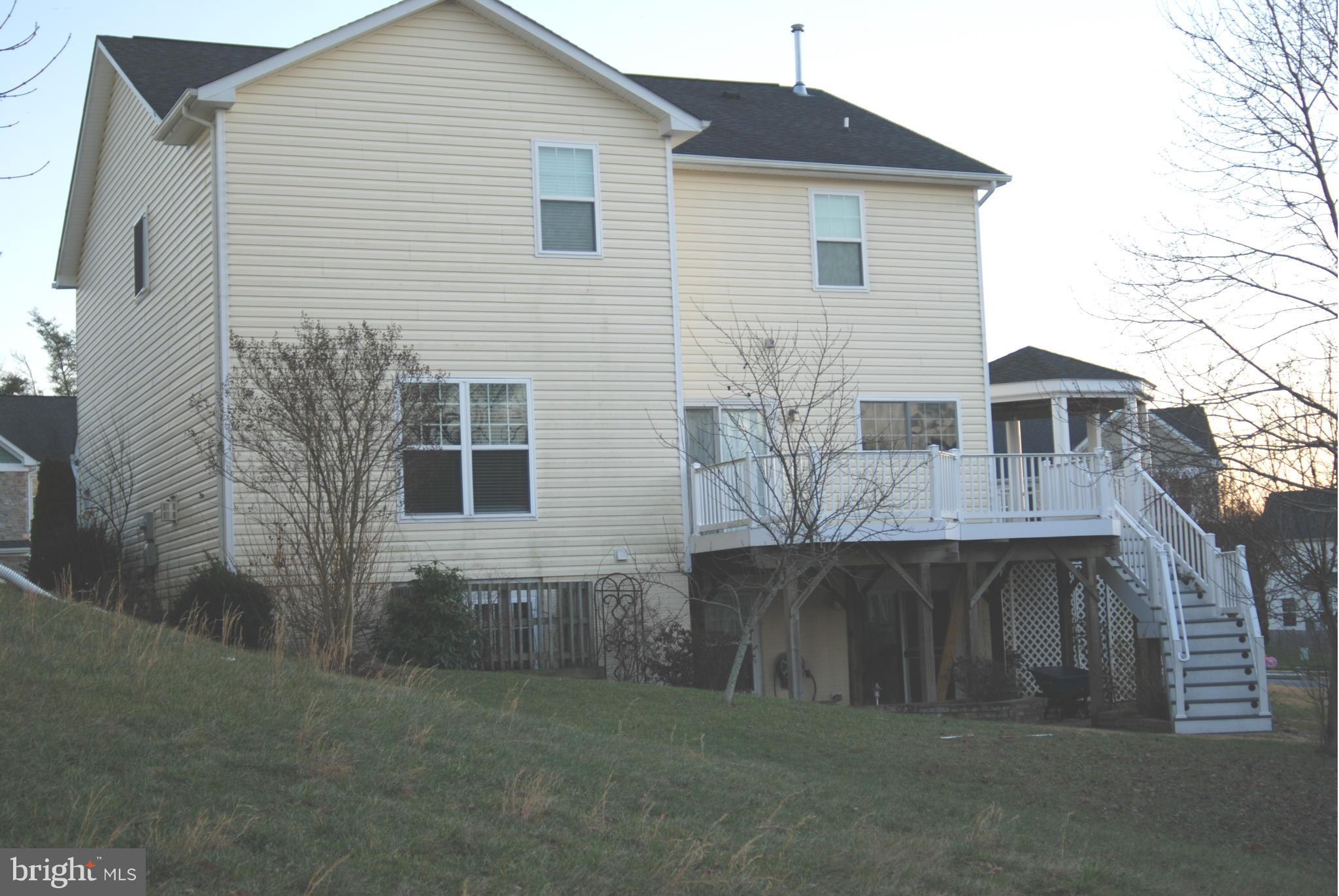 4172 Agency Loop Triangle, VA 22172 - Photo 30 of 30 Exterior (Rear)
