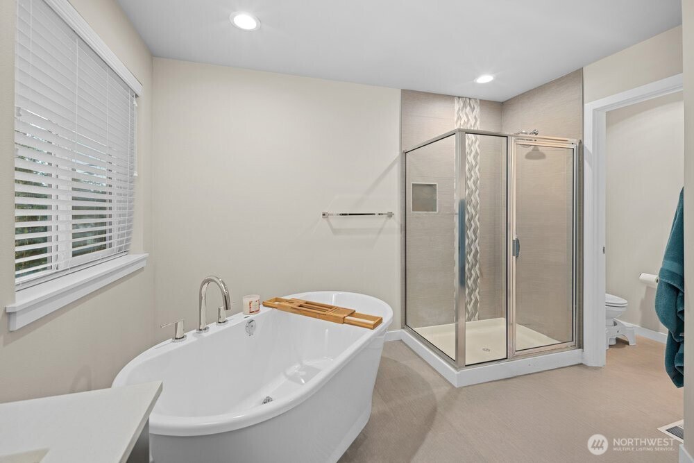 8609 244th Street Southwest, Unit 11 Edmonds, WA 98026 - Photo 21 of 35