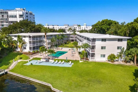 a view of a house with a big yard