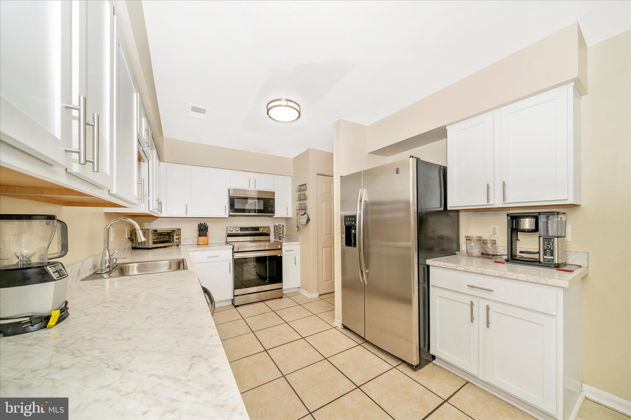 9432 Nicklaus Lane, Unit 52 Laurel, MD 20708 - Photo 15 of 53 Kitchen
