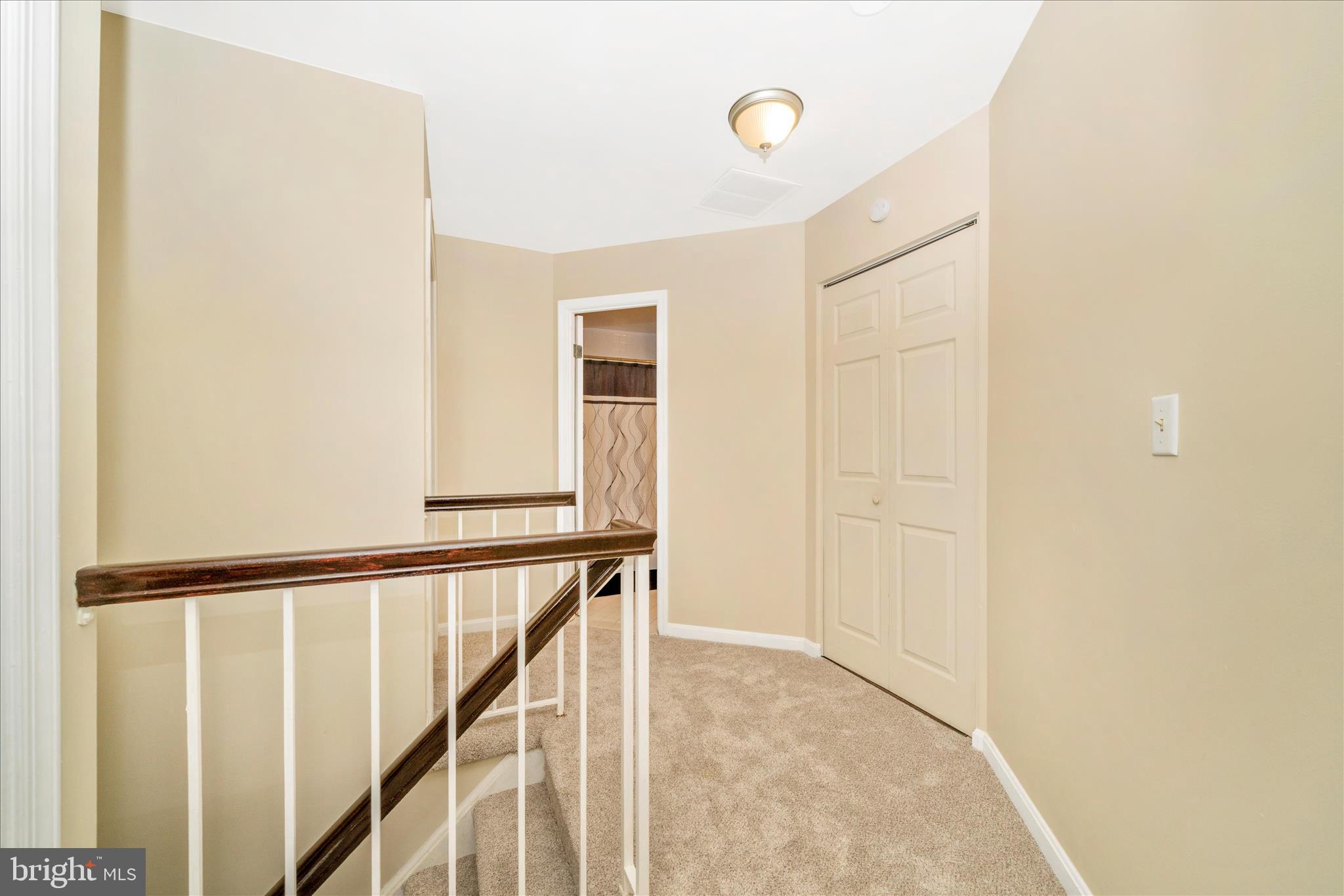 9432 Nicklaus Lane, Unit 52 Laurel, MD 20708 - Photo 37 of 53 Hallway