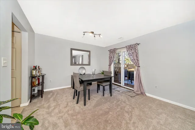 $300,000 | 9432 Nicklaus Lane, Unit 52, Laurel, MD 20708