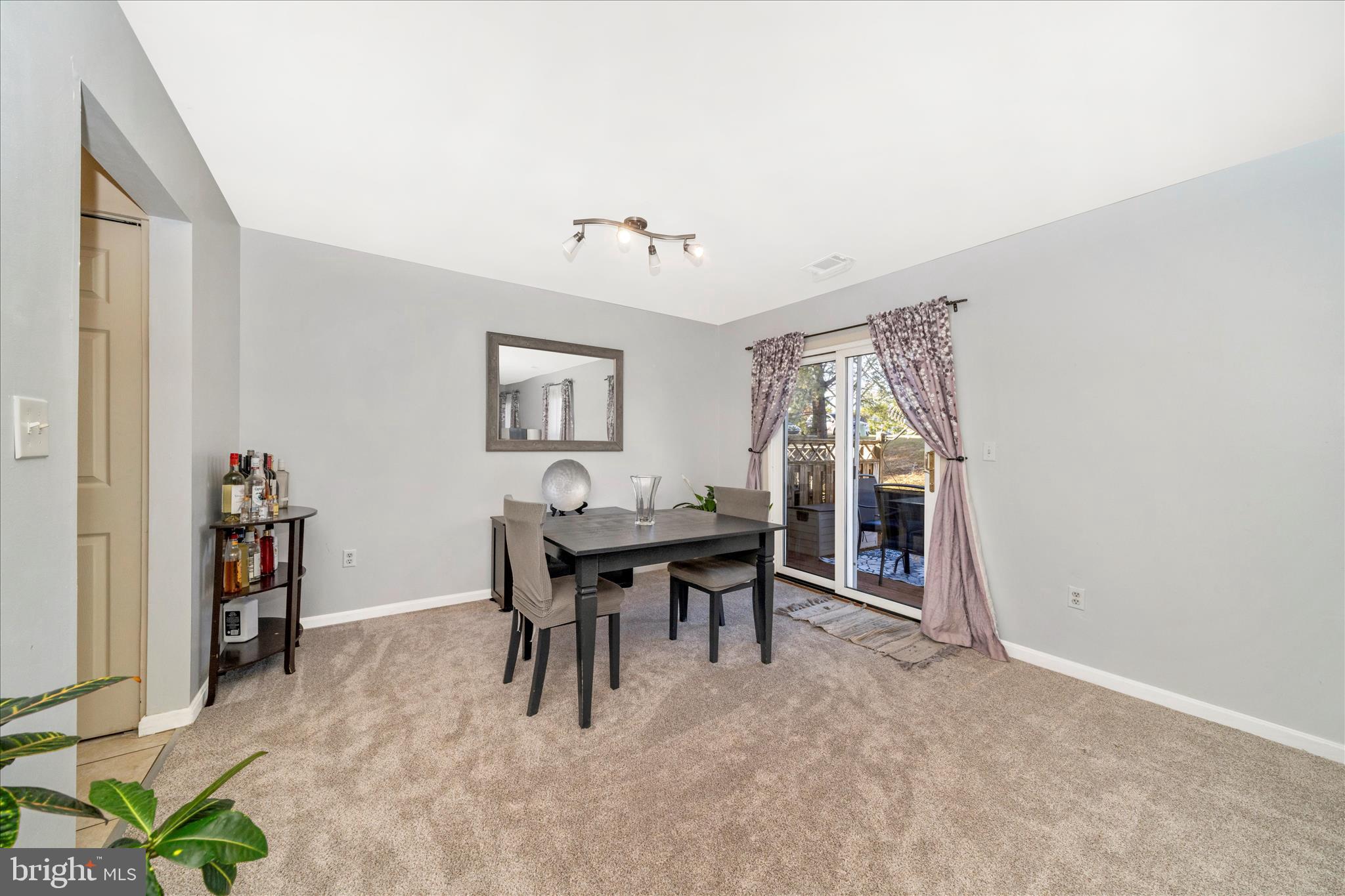 9432 Nicklaus Lane, Unit 52 Laurel, MD 20708 - Photo 9 of 53 Dining Room