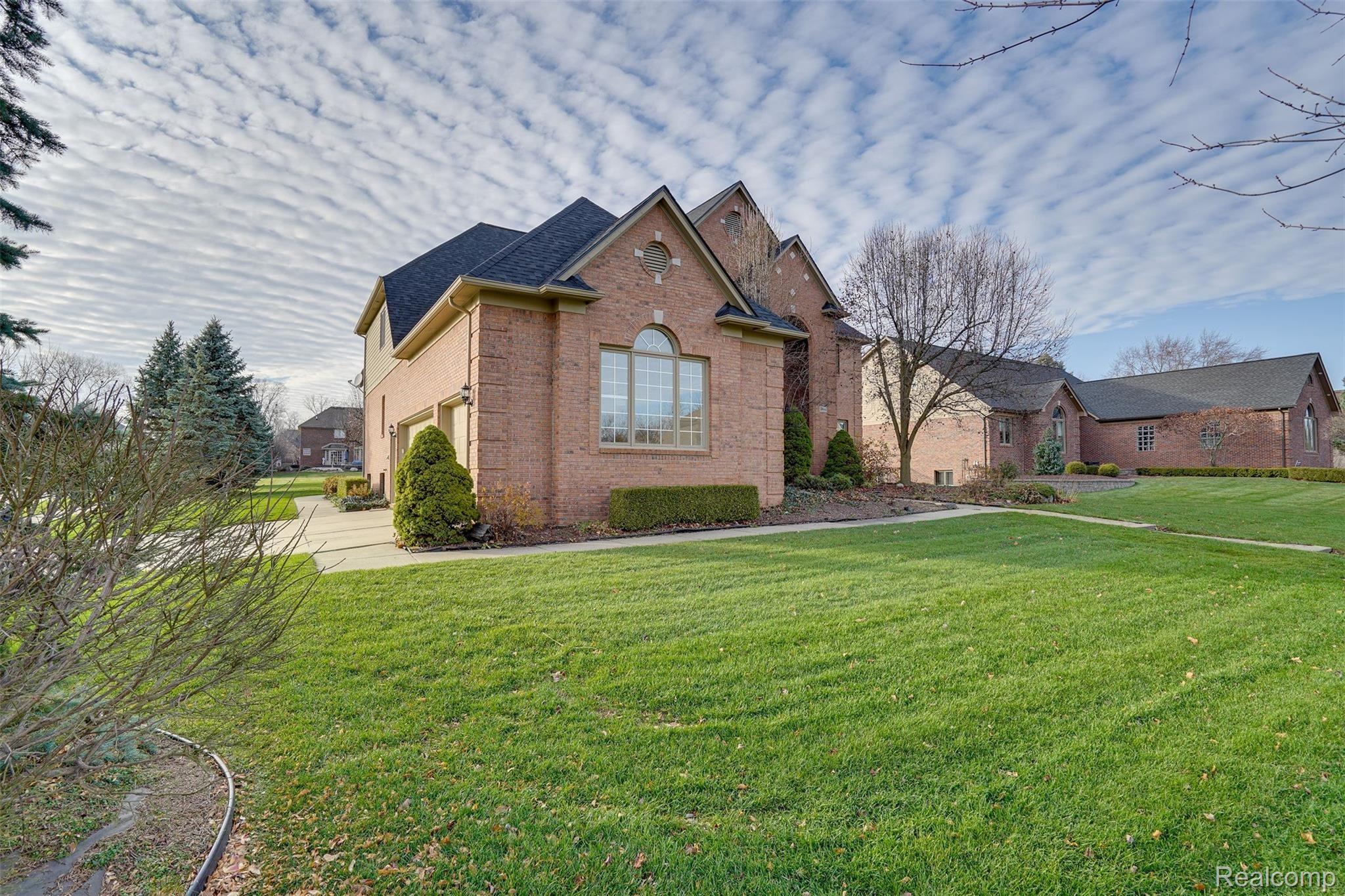 58041 Pheasant Ridge Washington, MI 48094 - Photo 12 of 62 DSC03553HDR.jpg