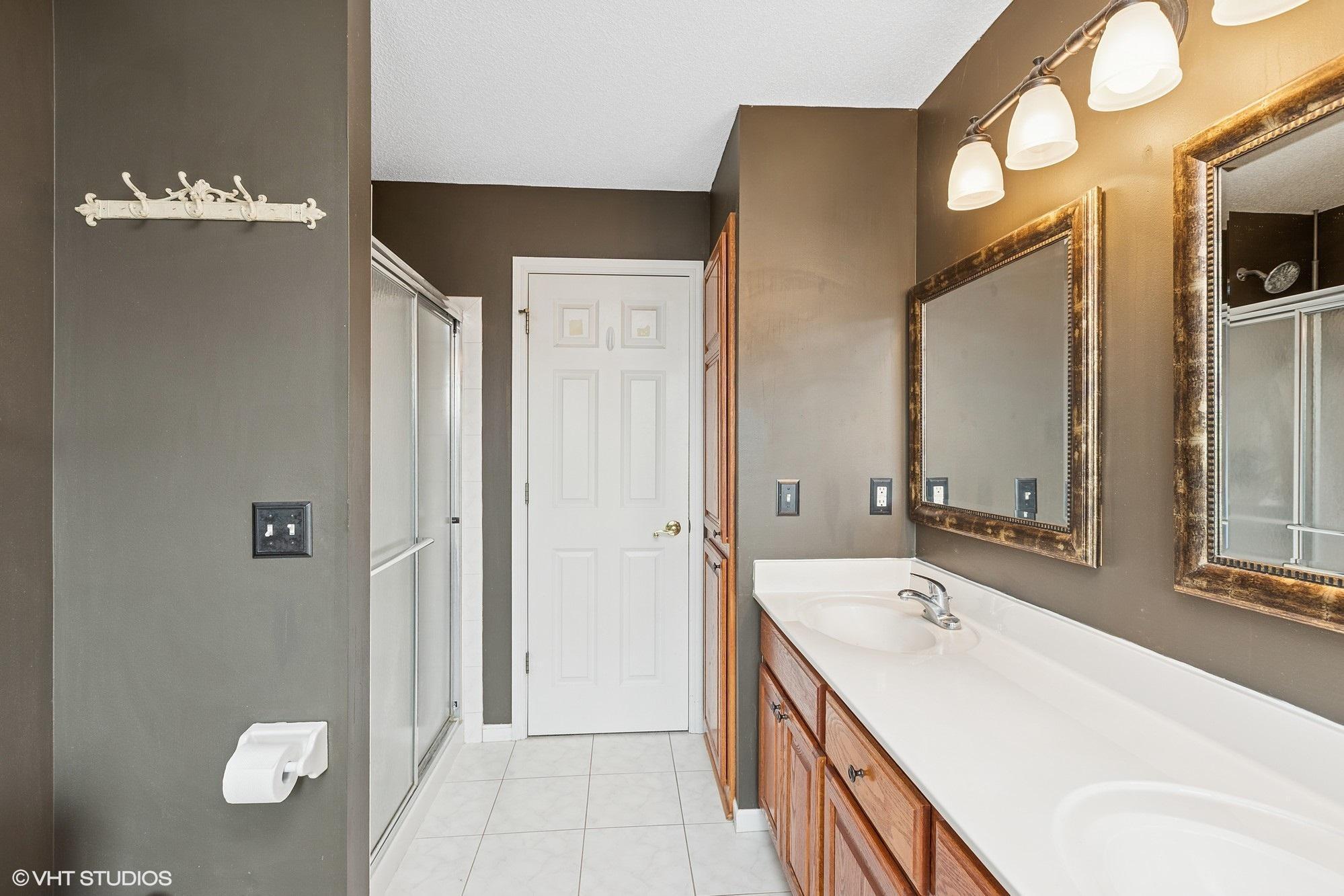 1475 West Pond Road Eagan, MN 55122 - Photo 33 of 52 Gallery Image 33