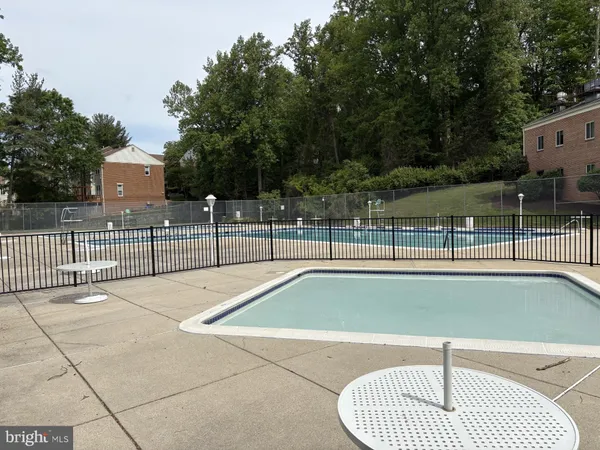 $273,000 | 10403 Montrose Avenue, Unit 201, Bethesda, MD 20814