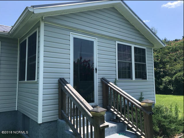 38 Hazel Wood Road Willard, NC 28478 - Photo 10 of 21 Front porch ext
