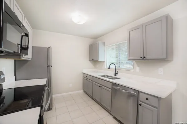 $1,495 | 10506 Bounty Drive, San Antonio, TX 78245