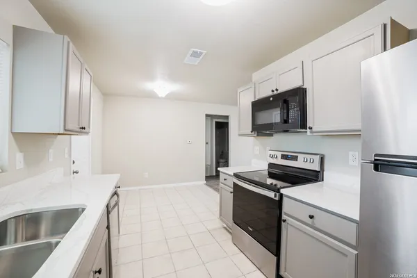 $1,495 | 10506 Bounty Drive, San Antonio, TX 78245