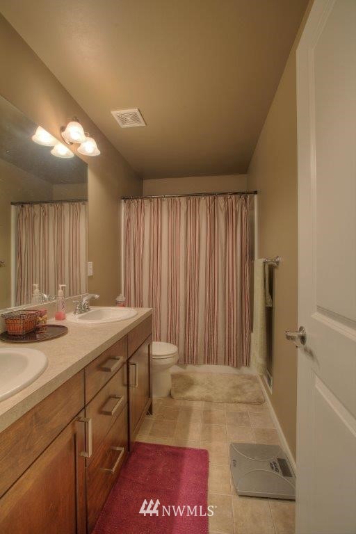321 204th Place Southeast Bothell, WA 98012 - Photo 11 of 14